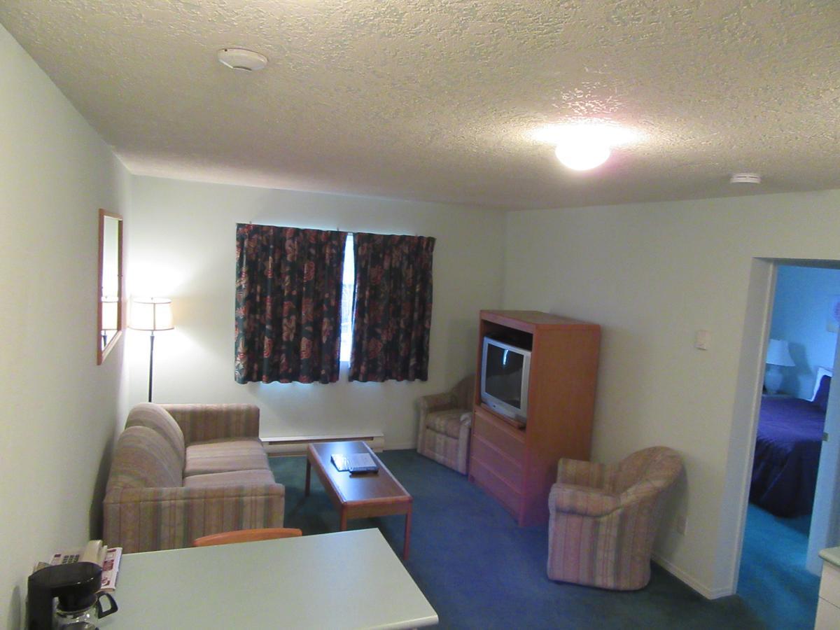 Lake Cowichan Lodge Eksteriør billede